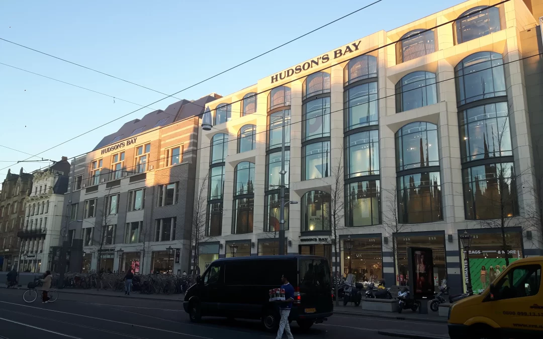 HUDSON’S Bay NL (Amsterdam) iov MVRO